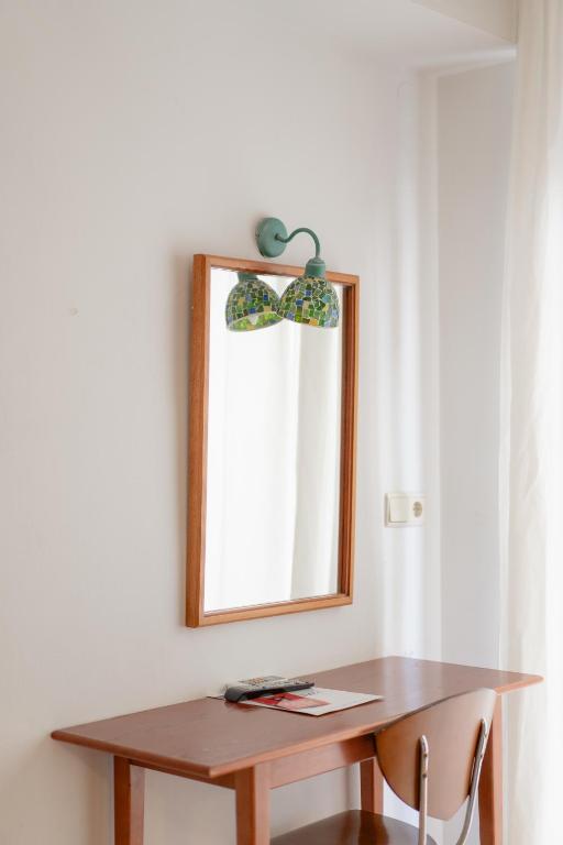 Hotel Santa Faz TRG — Hotel rooms in Benidorm, Valencian Community