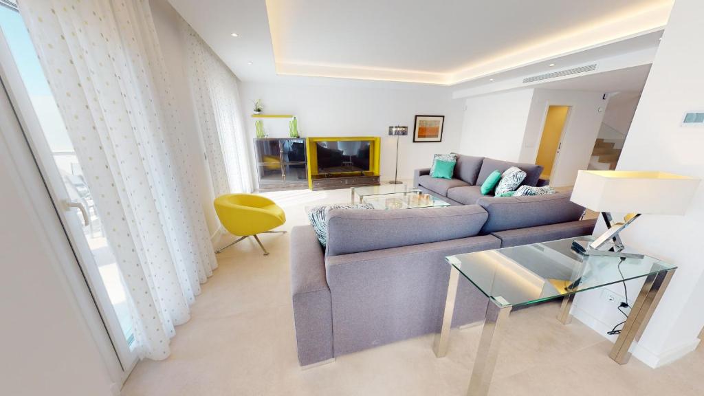 Atico Oceanic by ON Travel - 5