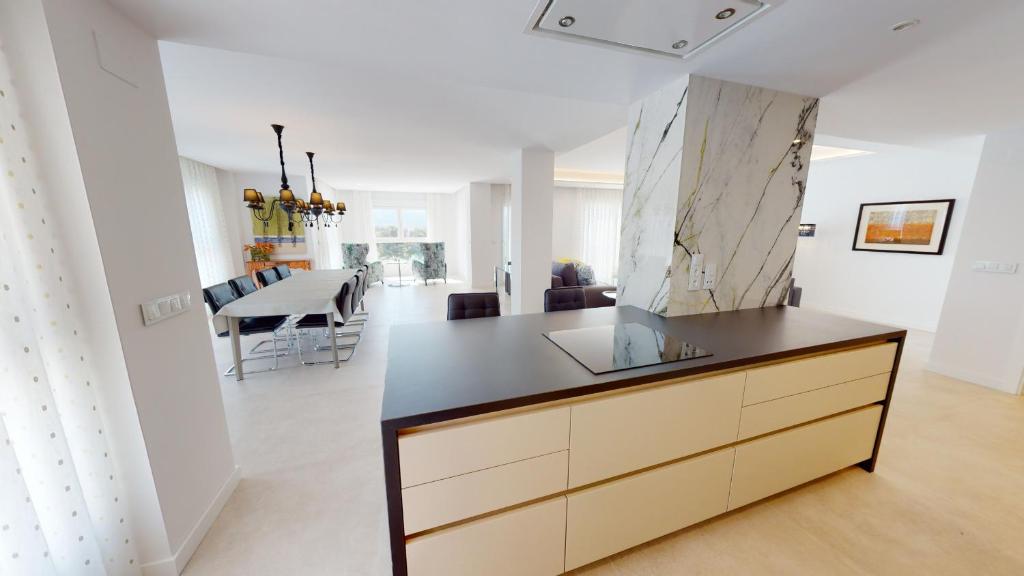 Atico Oceanic by ON Travel - 4