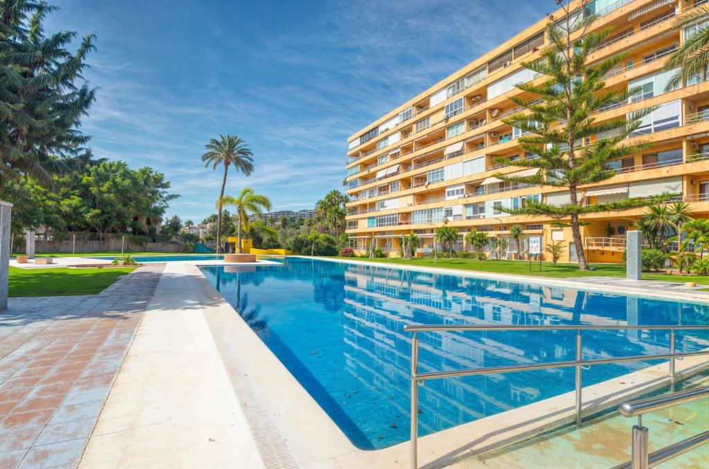 Apt. Colina de Mar- Coastal Retreat near the Beach - 4