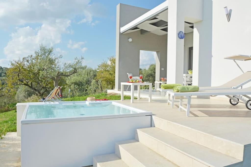 Villa Pettegola Tenuta il Cavaliere di Italia Noto- Vista Mare Mini piscina idromassaggio - 3