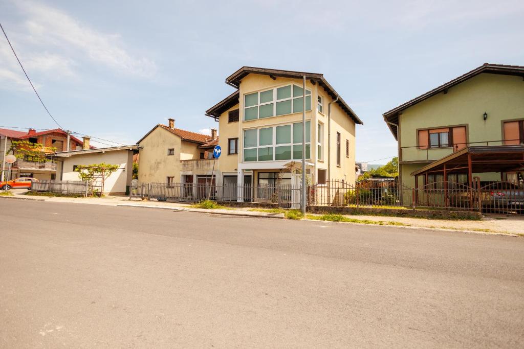 Guest House Fiona - 4