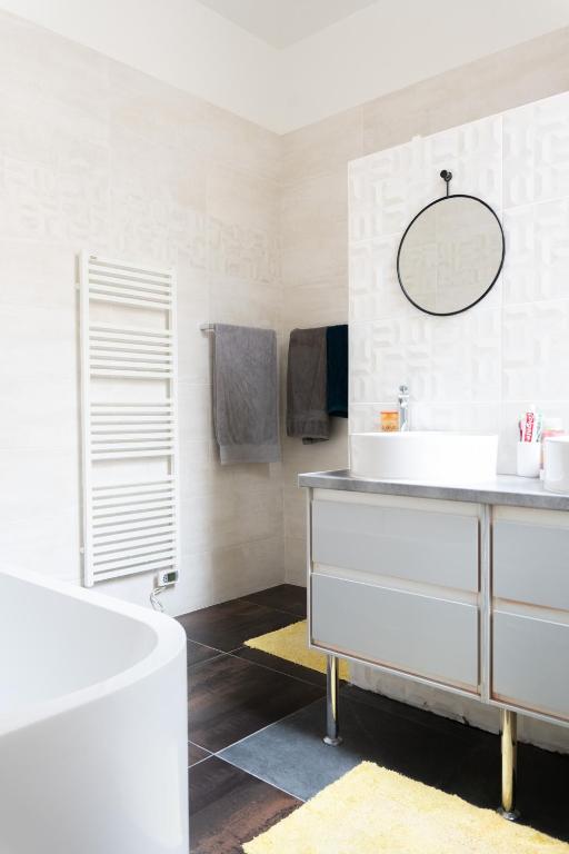 Spacieux appartement de luxe (280 m2) dans un quartier prestigieux de Paris (XVI) - 3