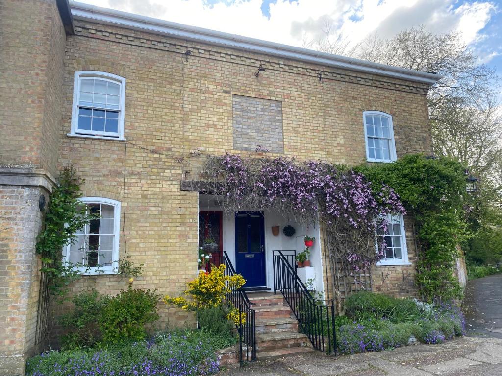 The Old Mill Cottage, Fakenham photo 8