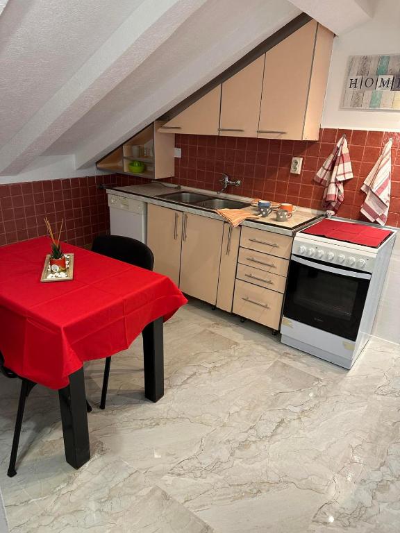 Apartman Sun house Kumbor 2 - 2