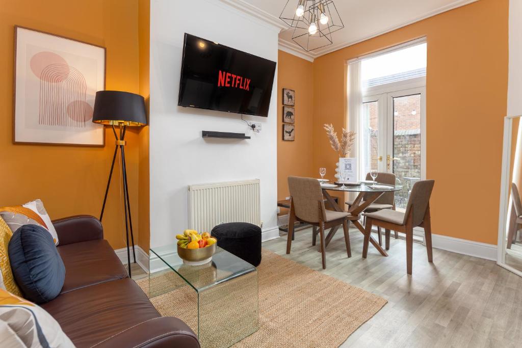 Edge Grove Retreat - Air Host & Stay, Liverpool