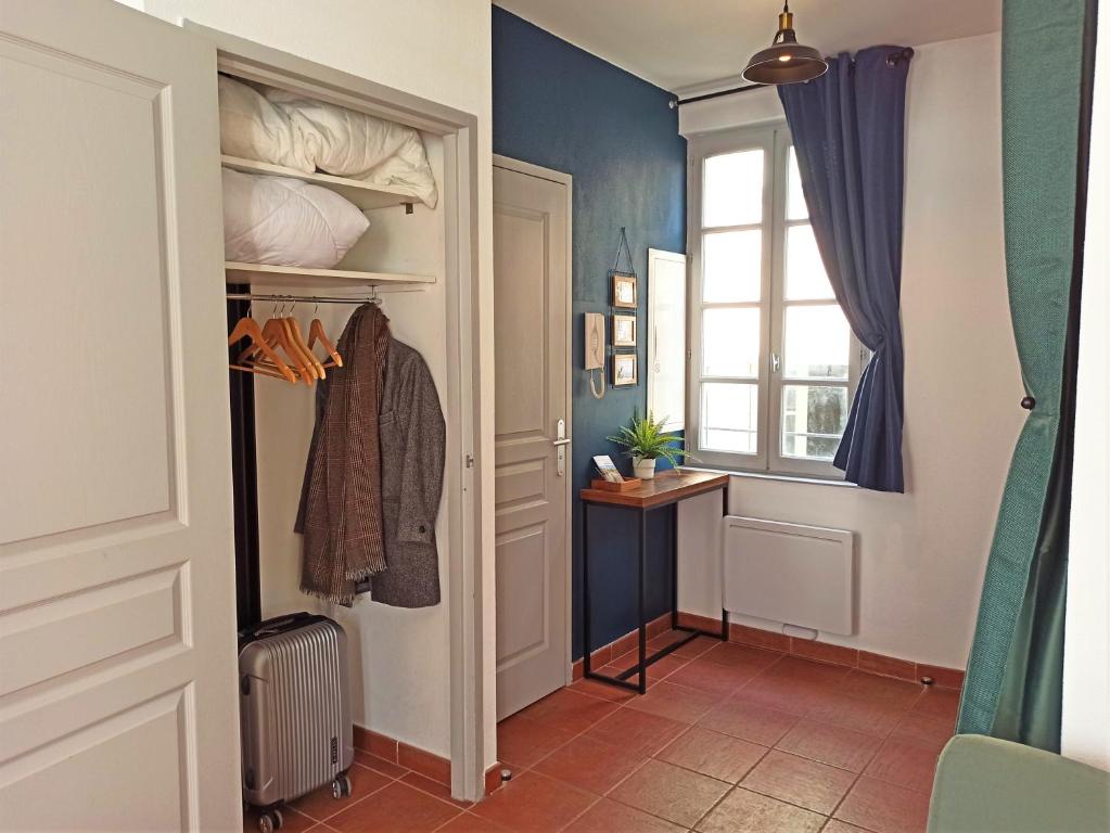 AC - Quiet - Le Colibri, Bright Duplex - 5