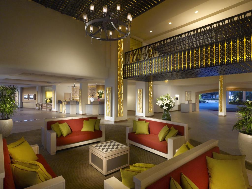 Lobby, Shangri-La Golden Sands, Penang in Penang