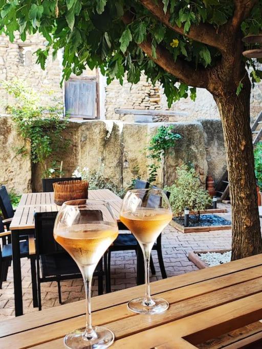 Petit Cocon, Courthézon