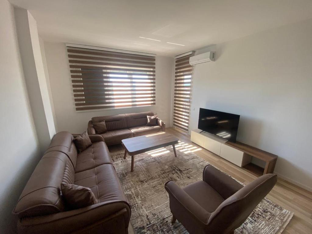 Tregu Fatoni #2 prizren city 3 bedroom apartment, Prizren