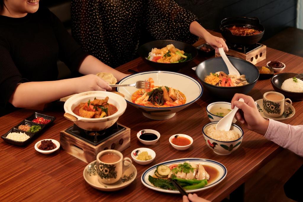 아마라 싱가포르 - 뉴리 리노베이티드 호텔 상세 정보