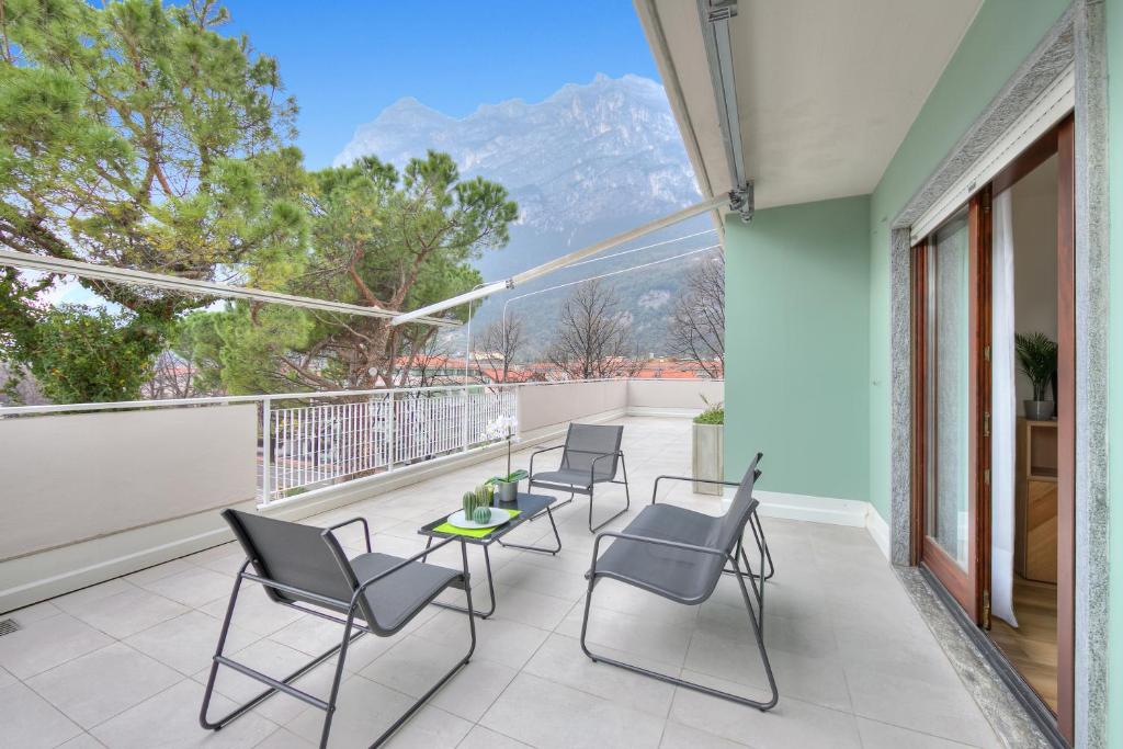 Balcone Sui Tigli Few Min From The Lake - Happy Rentals, Riva del Garda