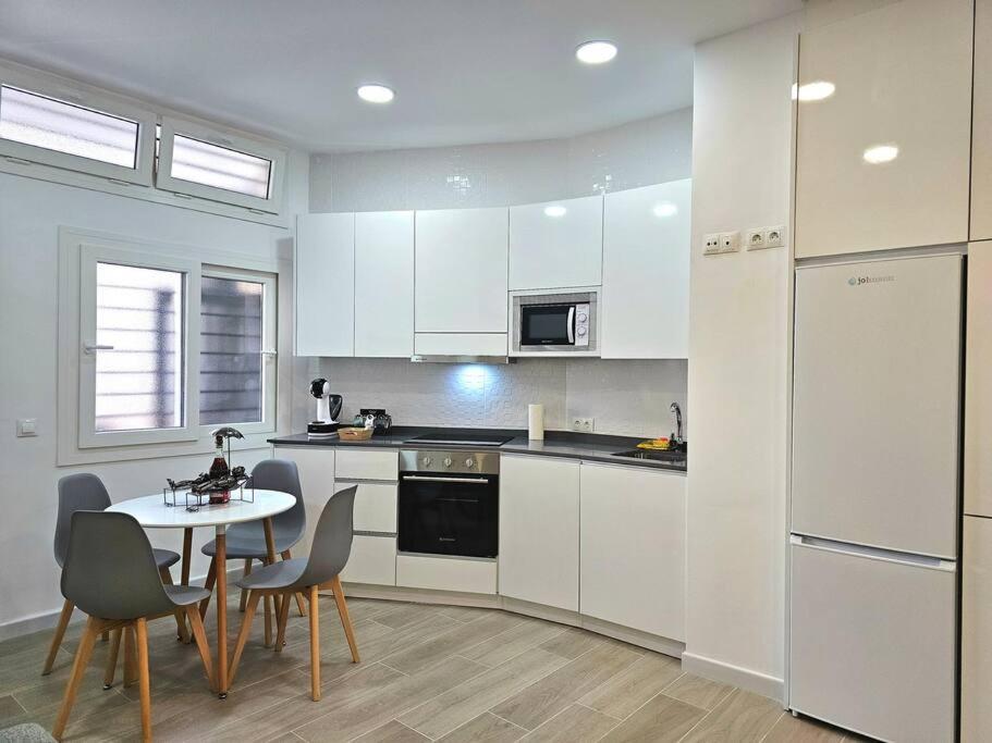 Moderno loft a 250 metros de la playa & parking - 5
