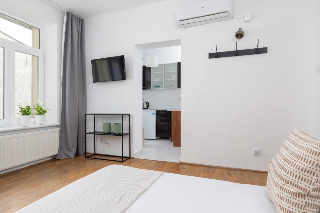 Studio apartment with AC - Długa 65, Krakov