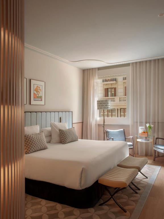 Barcelona Grand Hotel Central Additional