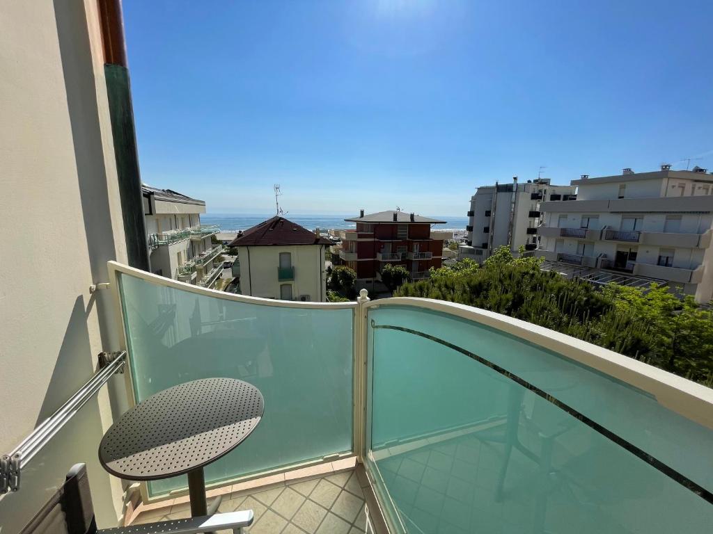 Hotel Alexander — Plaża in Milano Marittima, Emilia-Romania