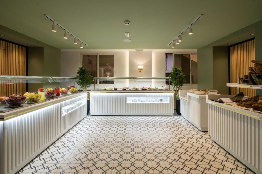 Yadis Ibn Khaldoun Hotel
