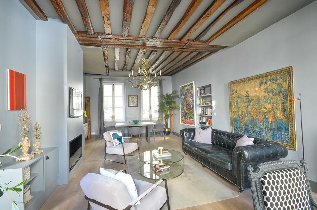 Luxurious 2bdrm 2 ba in the heart of Le Marais - 2
