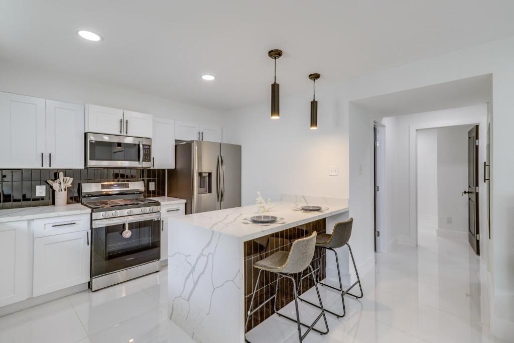 Houston Apartment Close to University and Downtown, Houston