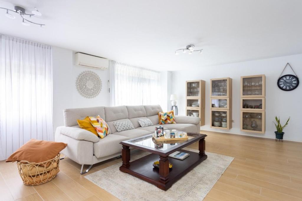 Home2Book Elegance City Center Apartment - 4
