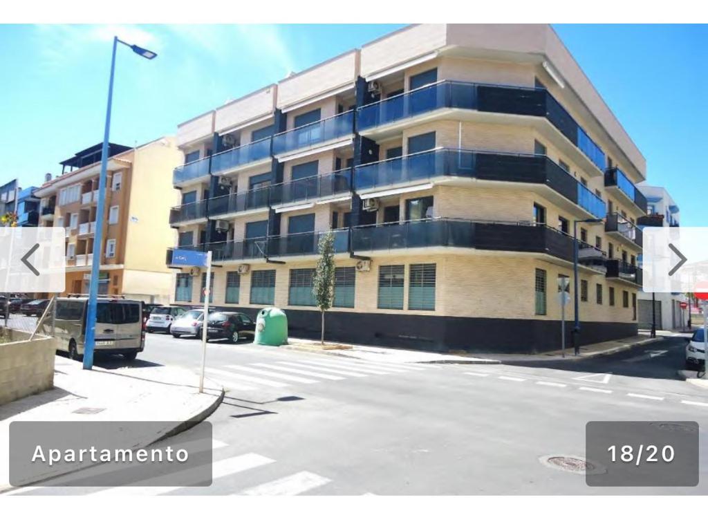 LLEBEIG 10 Edificio PAPA LUNA - 3