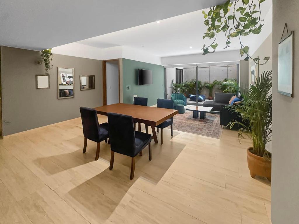 23-GH3 2 BR 2.5 Baths Private Patio Roma Norte - 4
