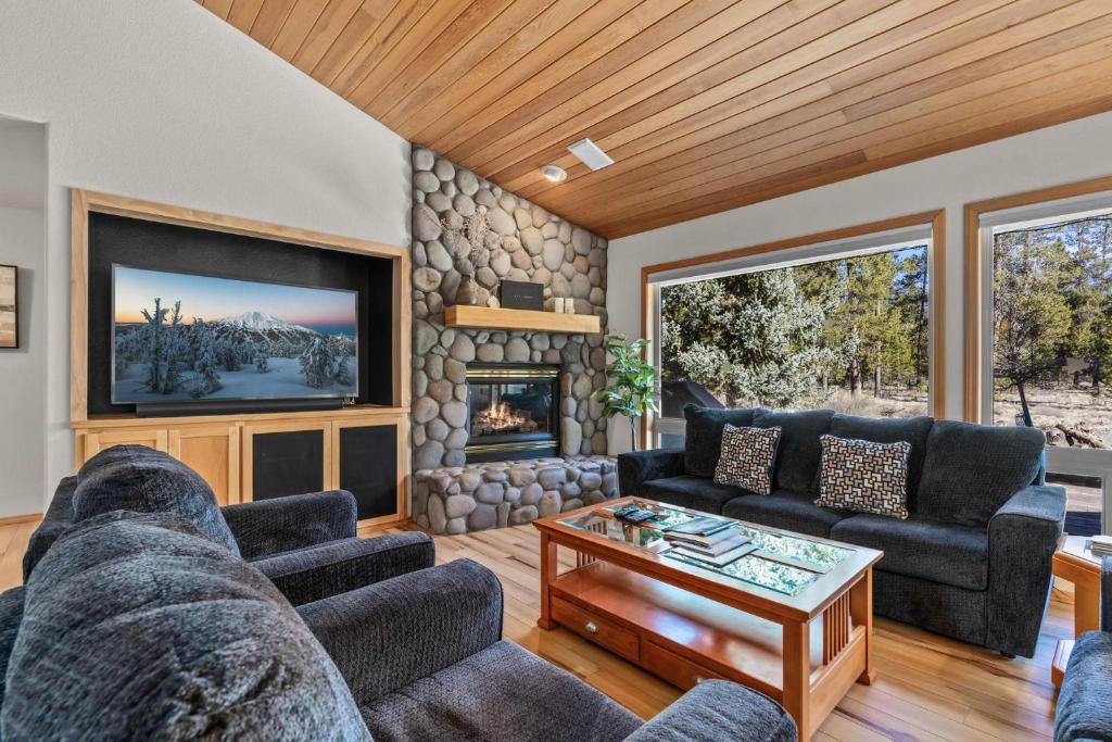 18122Maury, Sunriver