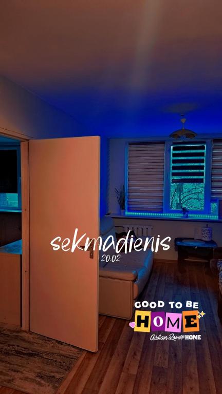 Ežero 8-90, Šiauliai