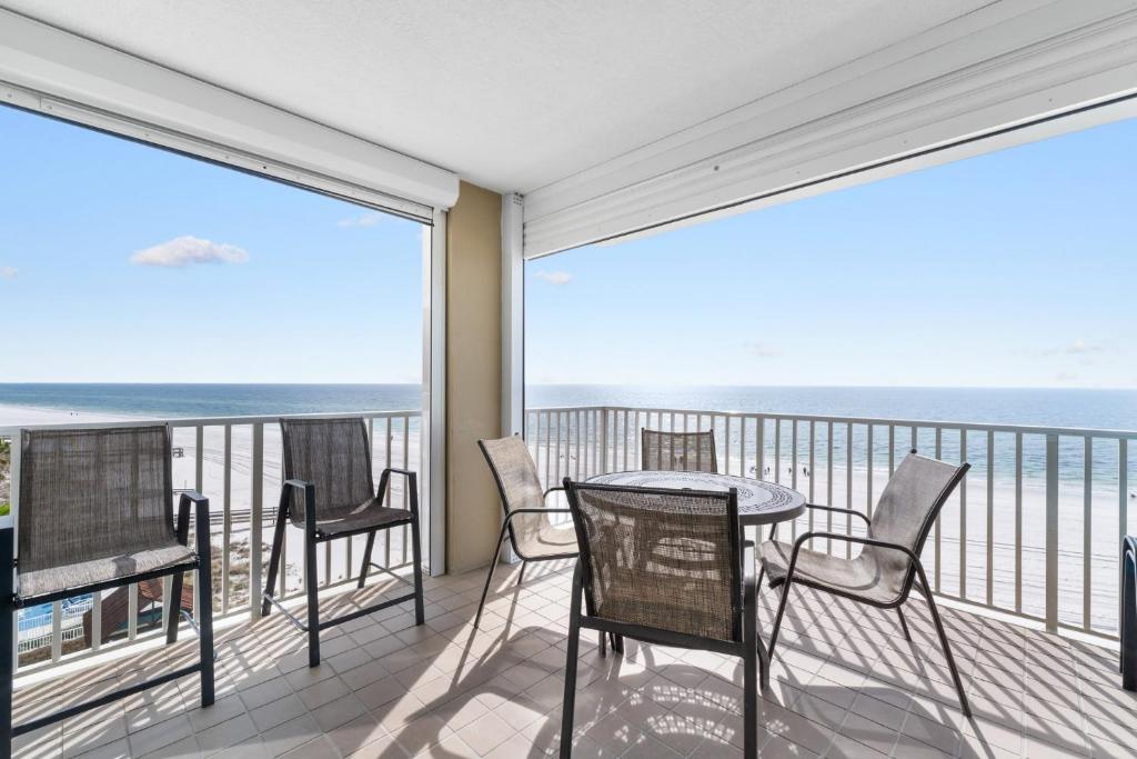 Romar Place 605 by Vacation Homes Collection, Orange Beach
