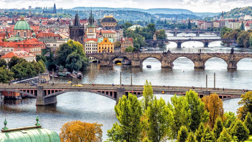 布拉格城堡公寓, Rudná