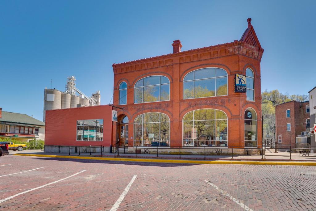 McGregor Condo with Brewery On-Site Steps to River!, McGregor