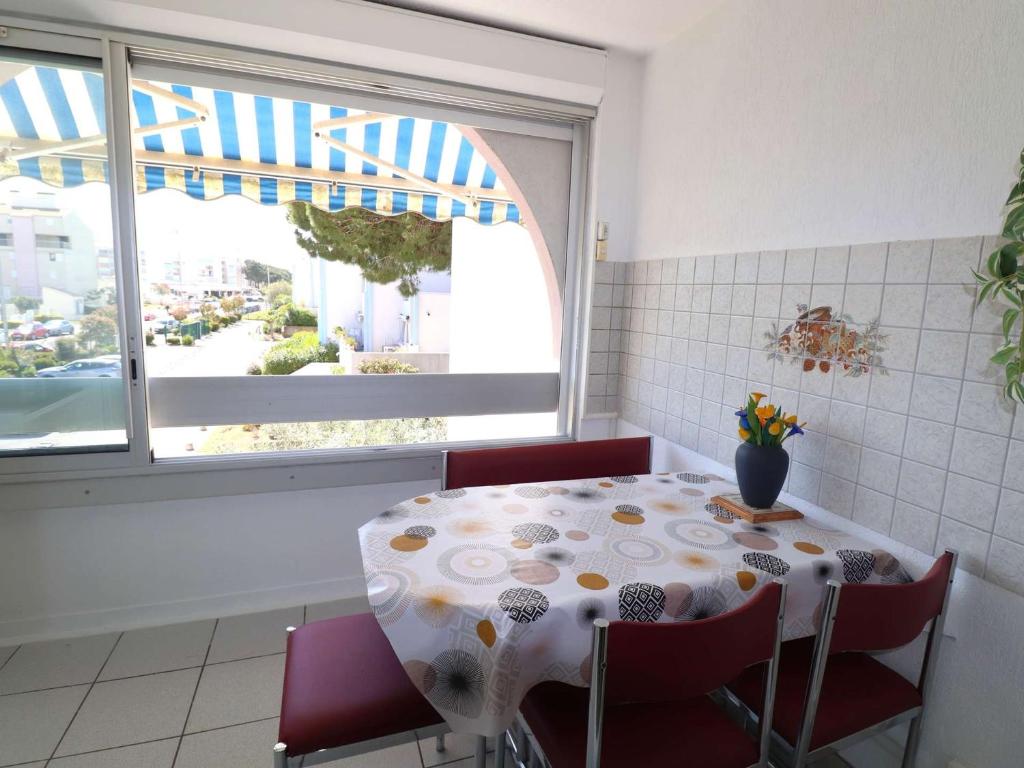 Studio cabine climatisé proche plage avec parking privé, piscines et jardins d'enfants - FR-1-307-258 - 1