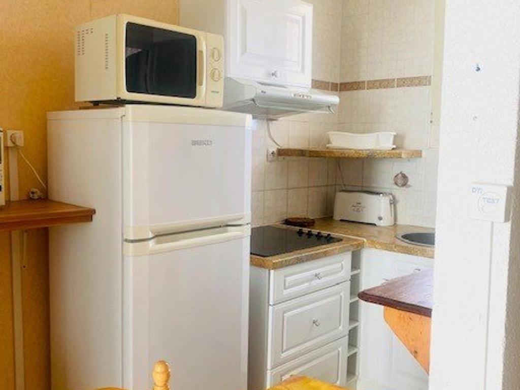 Studio cosy avec balcon, parking privé, proche thermes et centre ville, à Amélie-les-Bains - 5