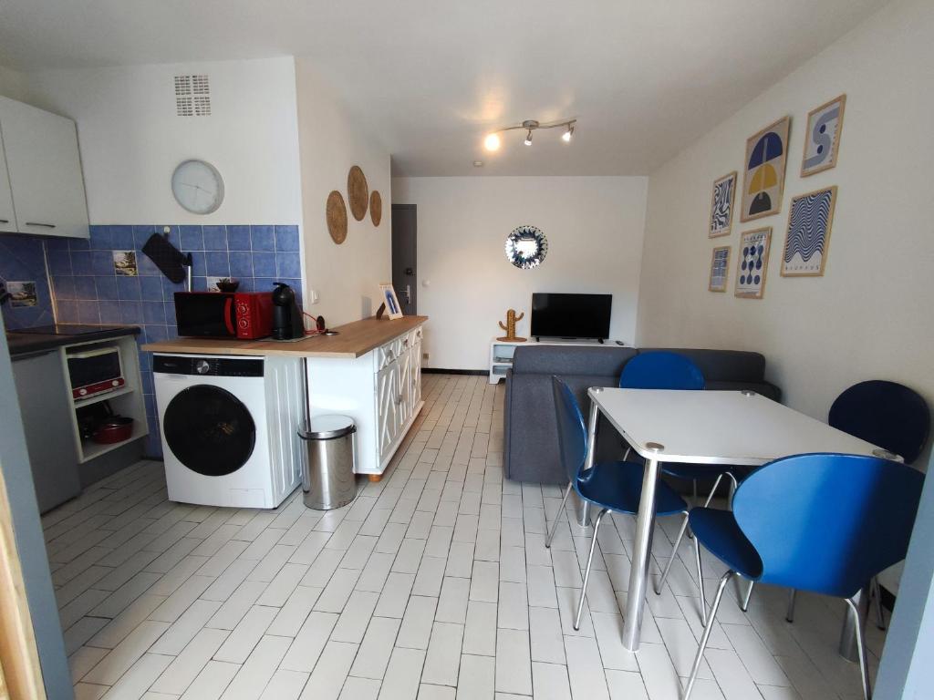 Studio 4 pers. avec piscine, tennis et parking privé à 500m de la plage, Argelès-sur-Mer - FR-1-776-92 - 5