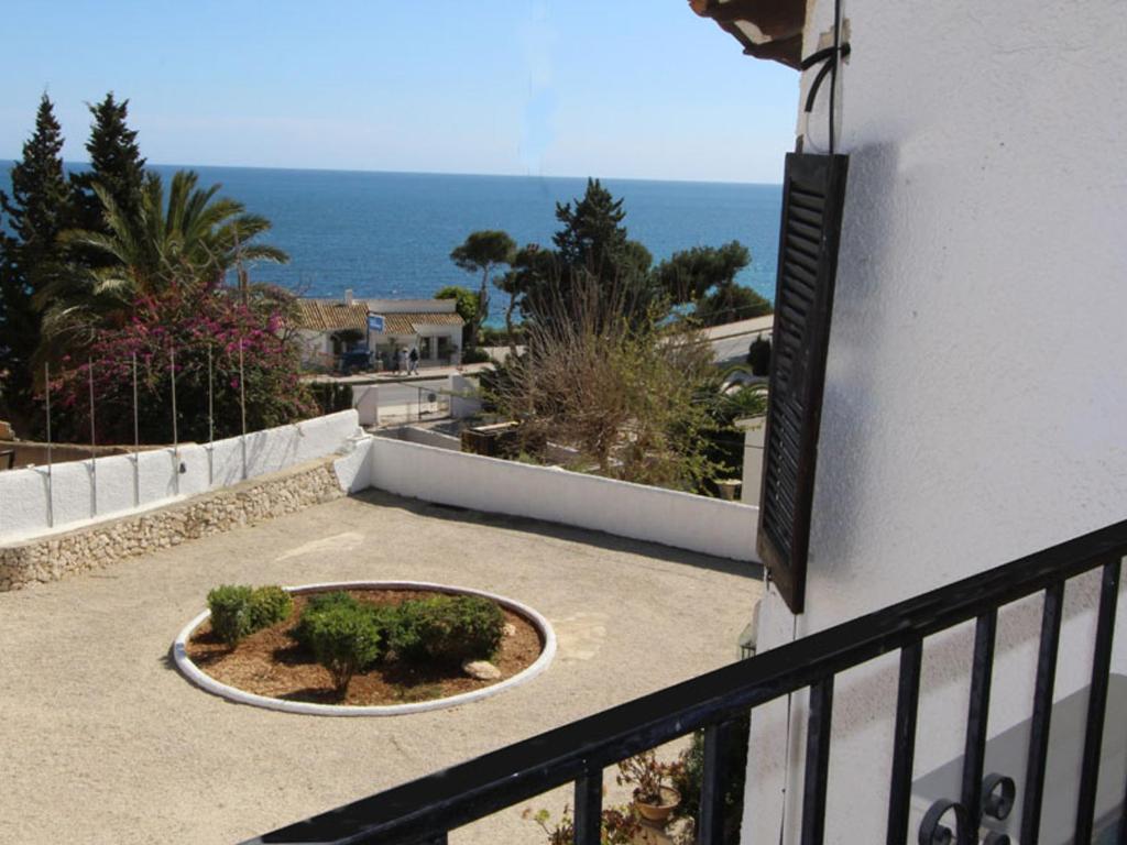 Acogedora casa en Moraira con piscina comunitaria, cerca de la playa, ideal para familias y amigos - HISP-216-222 - 3