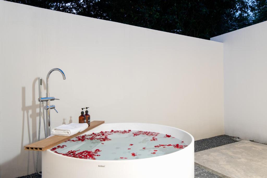 บริการและสิ่งอำนวยความสะดวก