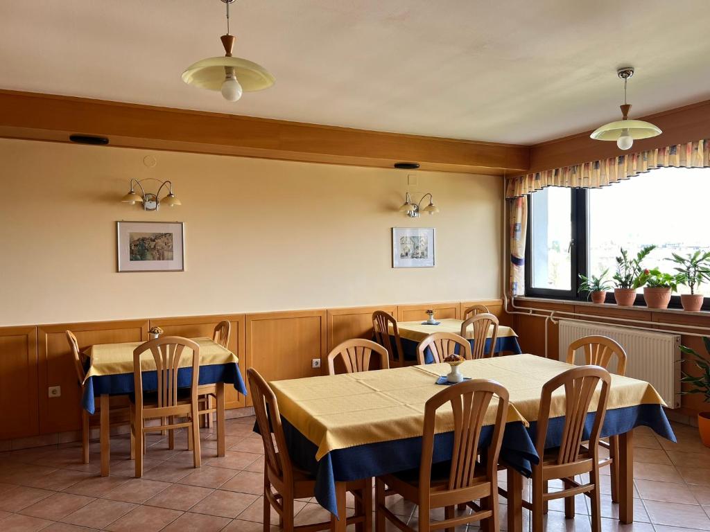 Mini Hotel 2
