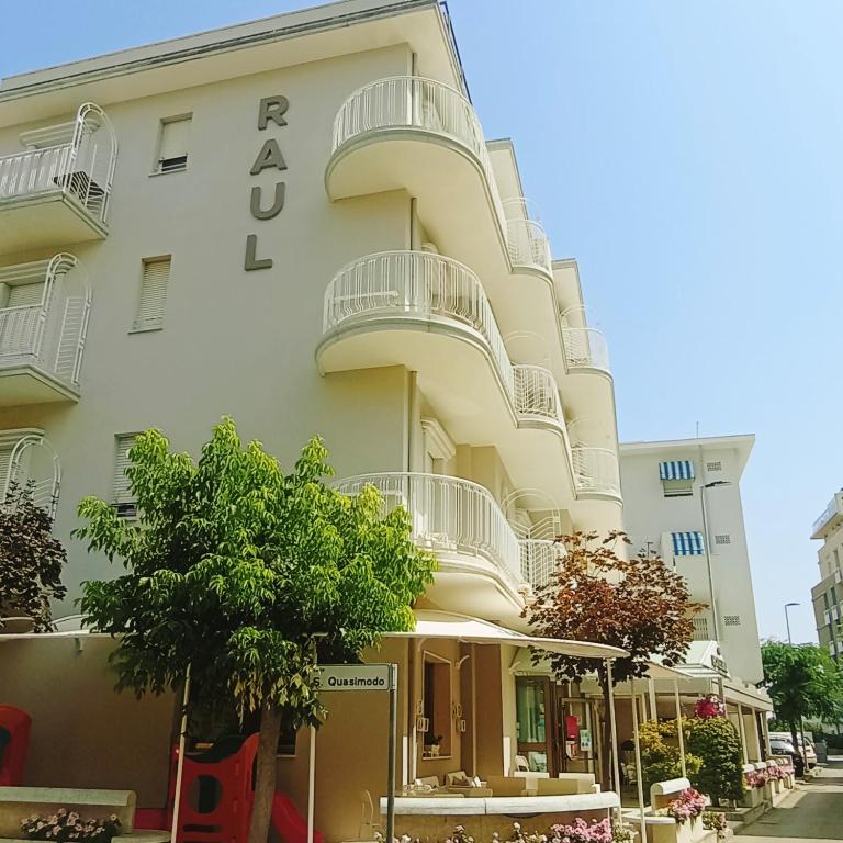 Hotel Raul - 1
