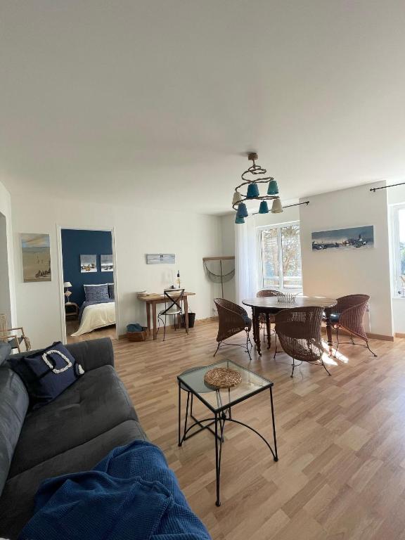 Escale à Ploumanac'h, Perros-Guirec