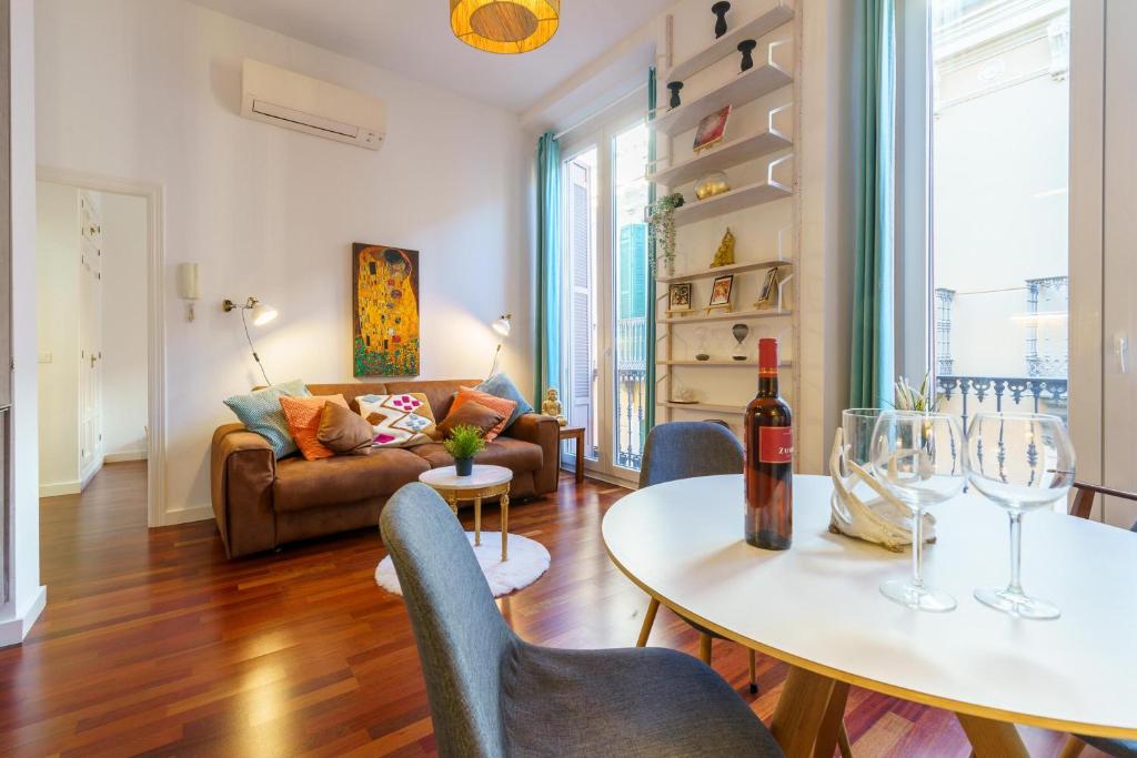 Málaga Center Old Town - Happy Rentals, Малага