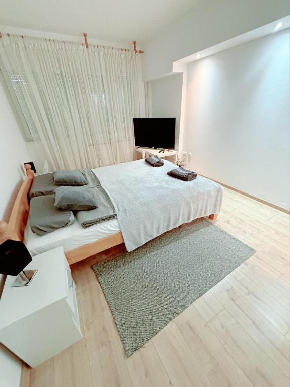 Stan na dan CentarM, Banja Luka