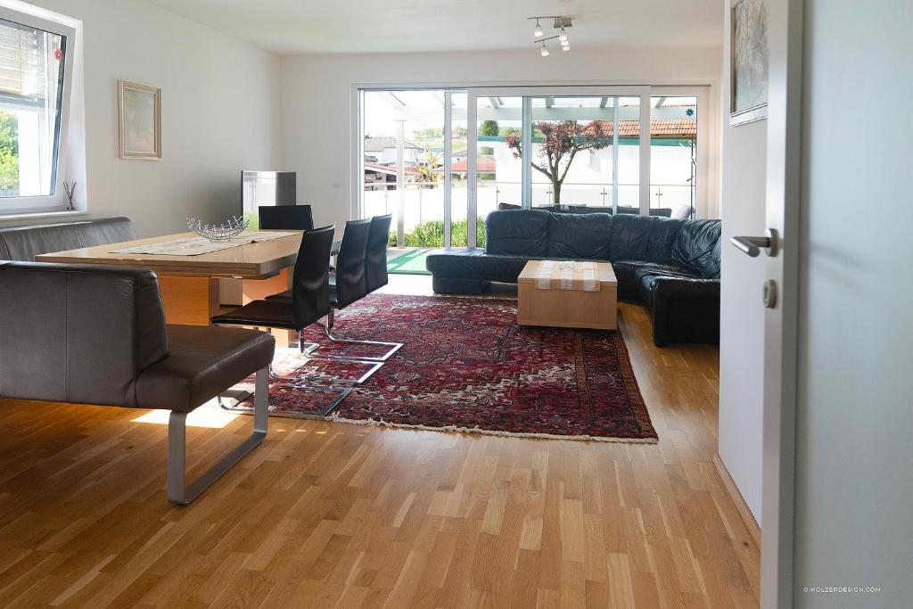 Apartment mit Garten, Dobl-Zwaring