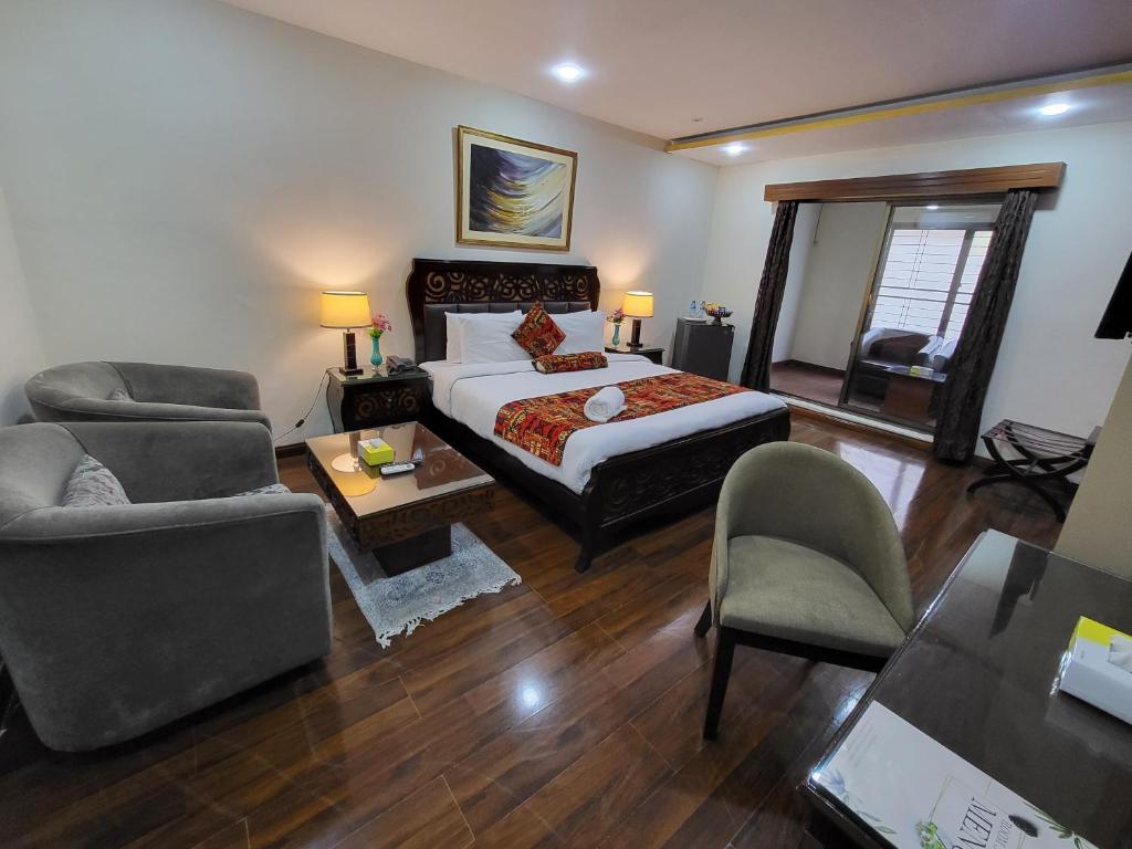 GRAND MILLENNIUM HOTEL LAHORE