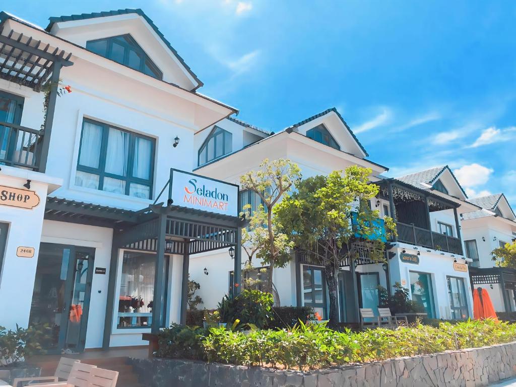 Ngoại cảnh khách sạn