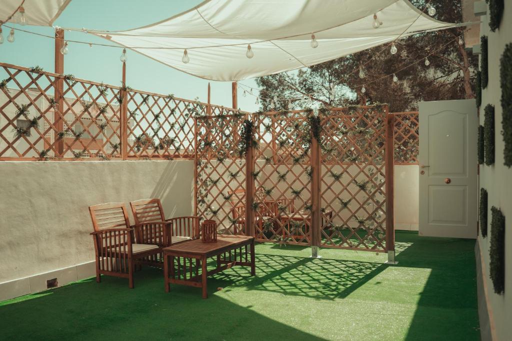 La Siesta Hostel 입구