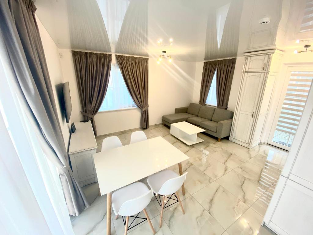 Kunigiškių 6 Kristi, Palanga