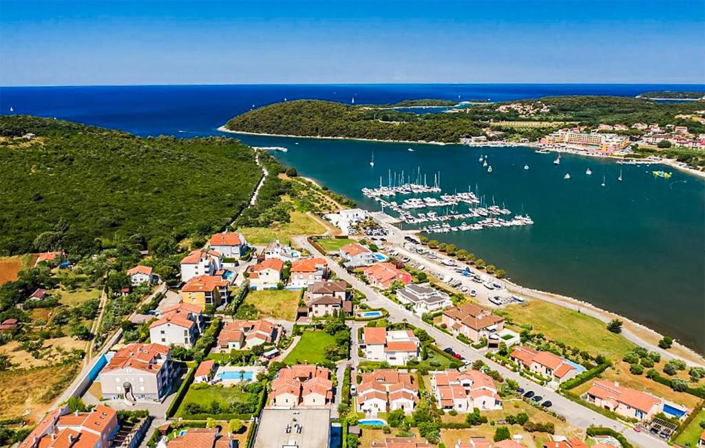 Nice Home In Medulin With Wifi, Banjole