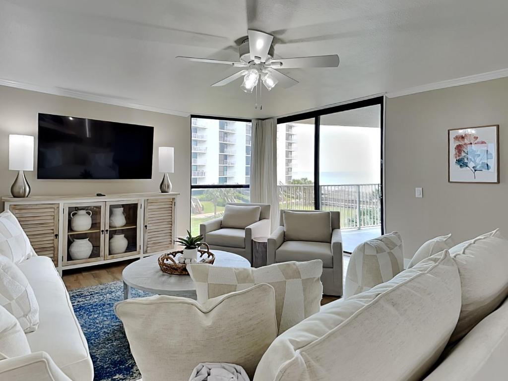 Mainsail #225, Destin