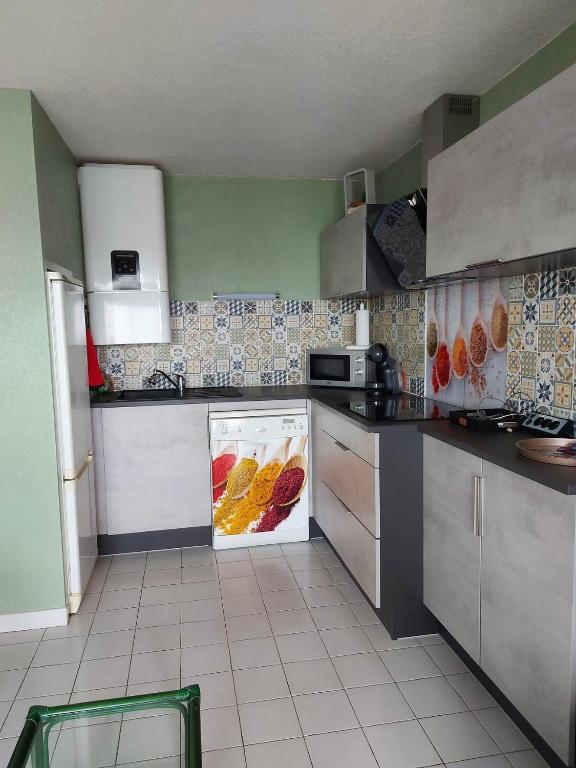 Résidence Amourêva,T2, vue LAGON, proche mer, parking, clim, piscine - 5