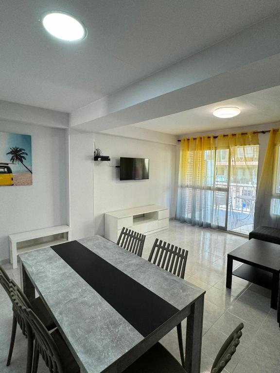 precioso apartamento a 10 metros de la playa - 3